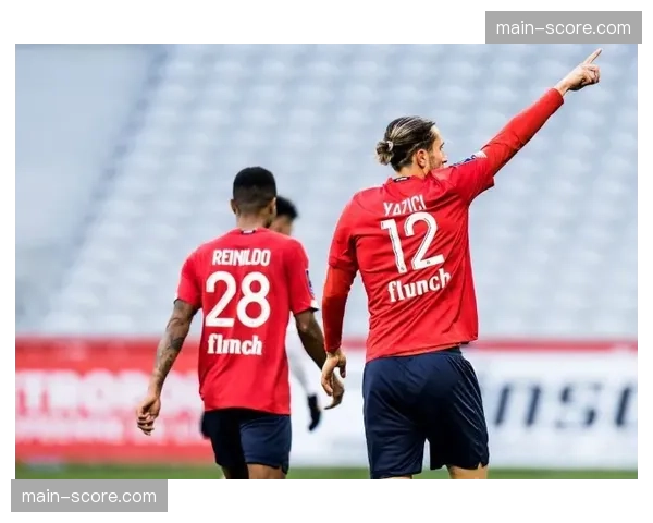 里尔主帅丰塞卡专访，阐述其“动态平衡”理念下球队攻防转换的逻辑