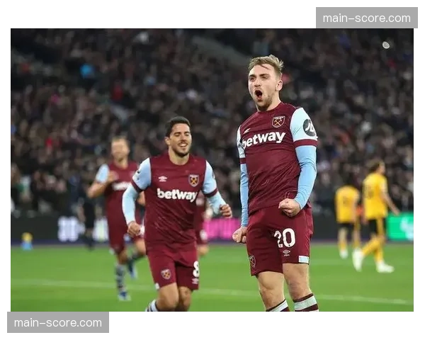 深度报道：足球数据分析革命，揭秘英超俱乐部如何利用AI评估边锋的渗透价值